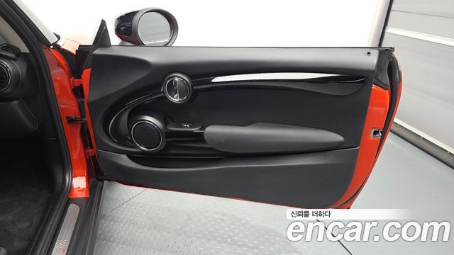 MINI Cooper S HIGH 3rd 2020 — фото 25
