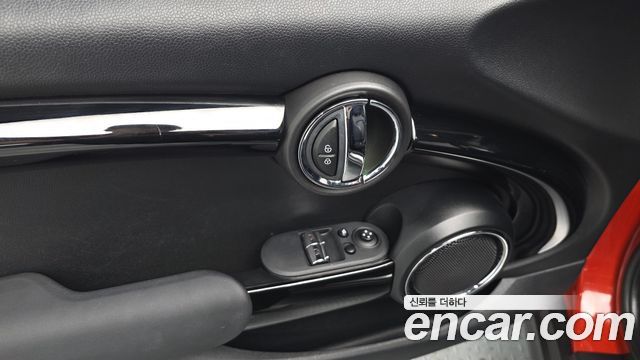 MINI Cooper S HIGH 3rd 2020 — фото 28