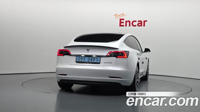 Tesla Model 3 Long Range AWD 2021 — фото 4