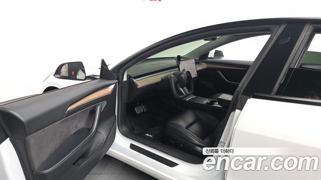 Tesla Model 3 Long Range AWD 2021 — фото 10