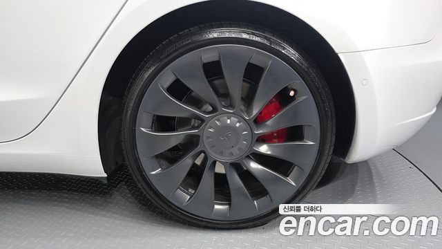 Tesla Model 3 Long Range AWD 2021 — фото 27