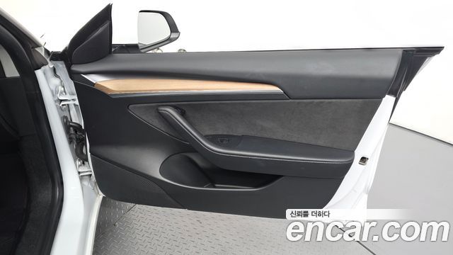 Tesla Model 3 Long Range AWD 2021 — фото 30