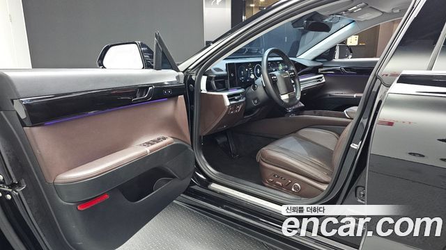 Hyundai Grandeur (GN7) 2,5 Gasoline 2WD Exclusive 2023 — фото 10