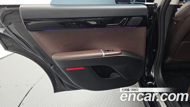 Hyundai Grandeur (GN7) 2,5 Gasoline 2WD Exclusive 2023 — фото 25