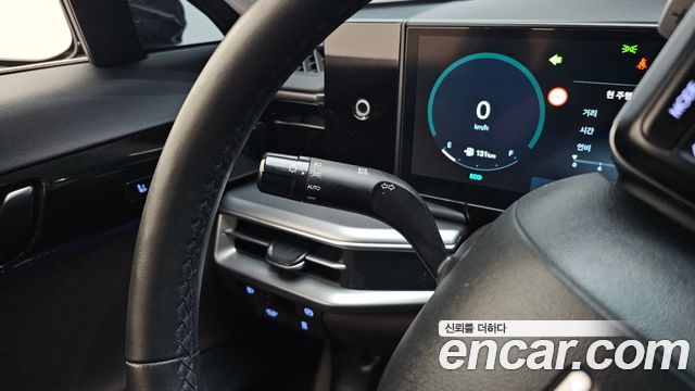 Hyundai Grandeur (GN7) 2,5 Gasoline 2WD Exclusive 2023 — фото 27