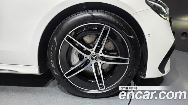 Mercedes-Benz E-Class (W214) E300 4MATIC AMG Line 2026 — фото 21