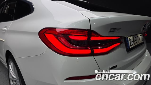 BMW 6 Series GT (G32) 630i xDrive Luxury 2022 — фото 29