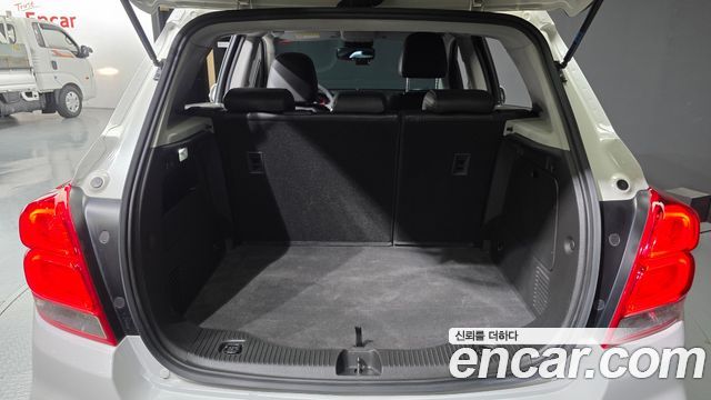 Chevrolet Trax 1.4 Premier 2018 — фото 20