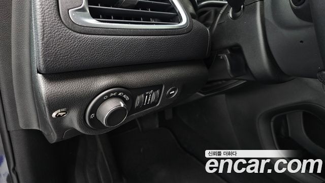 Chrysler 200 (II) 2.4 Limited 2015 — фото 18