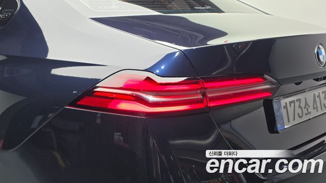 BMW 5 Series (G60) 520i M Sport 2025 — фото 23