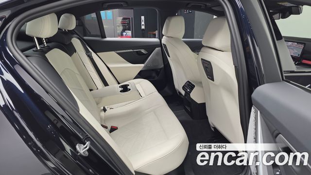 BMW 5 Series (G60) 520i M Sport 2025 — фото 26