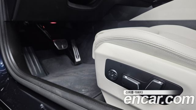 BMW 5 Series (G60) 520i M Sport 2025 — фото 35