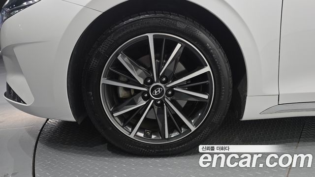 Hyundai Grandeur (IG) 3.0 LPi Premium Choice 2022 — фото 5