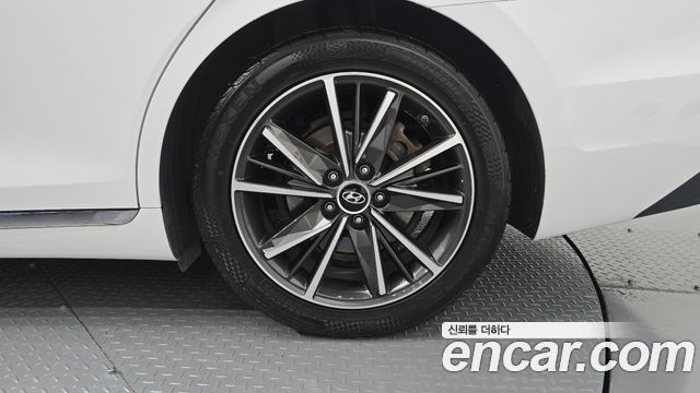 Hyundai Grandeur (IG) 3.0 LPi Premium Choice 2022 — фото 21