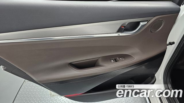 Hyundai Grandeur (IG) 3.0 LPi Premium Choice 2022 — фото 25