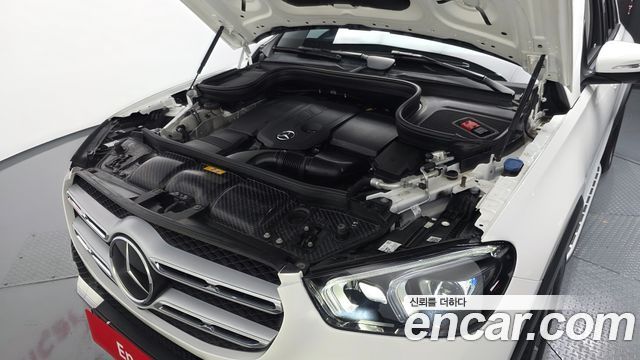 Mercedes-Benz GLE-Class (W167) GLE300d 4MATIC 2023 — фото 6
