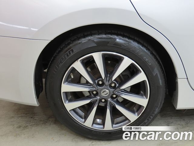 Nissan Altima 2.5 Smart L33 2017 — фото 24