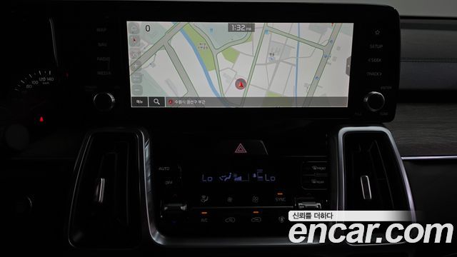 Kia Sorento (IV) Diesel 2.2 2WD Prestige 2023 — фото 12