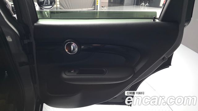 MINI Cooper Clubman Classic Plus Lite 2nd 2022 — фото 25