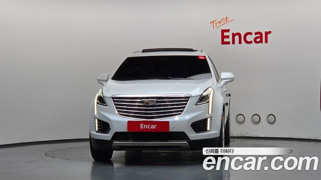 Cadillac XT5 3.6 Platinum 2019 — фото 3