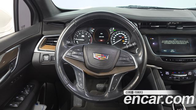 Cadillac XT5 3.6 Platinum 2019 — фото 12