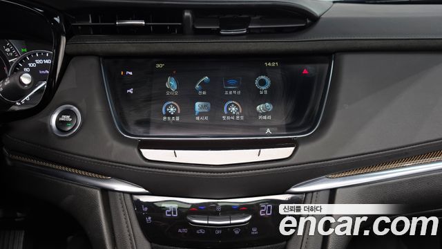 Cadillac XT5 3.6 Platinum 2019 — фото 13