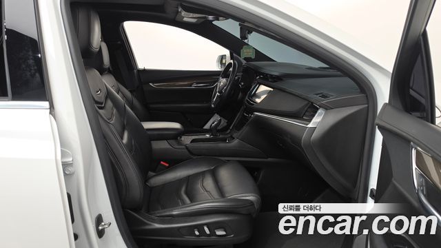 Cadillac XT5 3.6 Platinum 2019 — фото 26