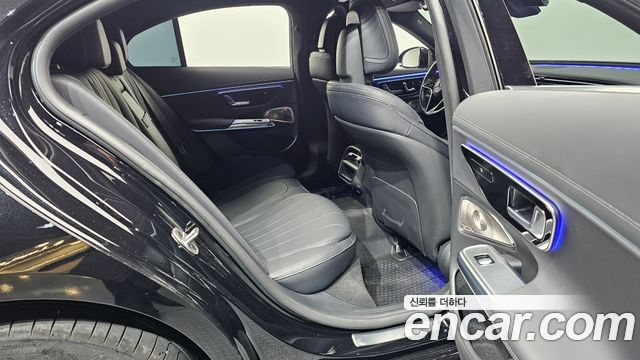 Mercedes-Benz E-Class (W214) E300 4MATIC Exclusive 2025 — фото 11