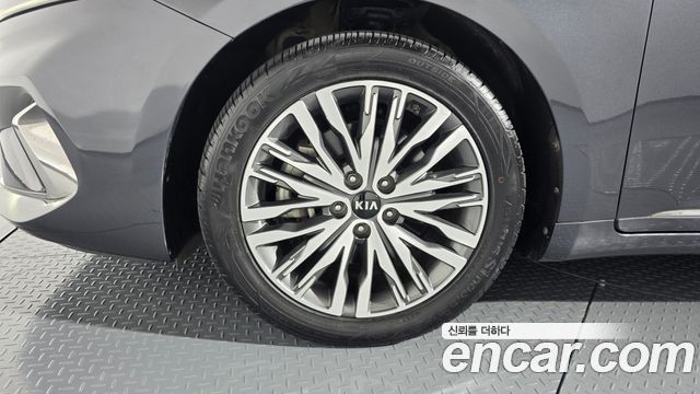 Kia K7 Premier 2.5 GDI Noblesse 2020 — фото 5