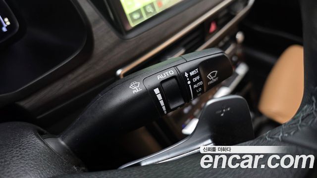 Kia K7 Premier 2.5 GDI Noblesse 2020 — фото 27
