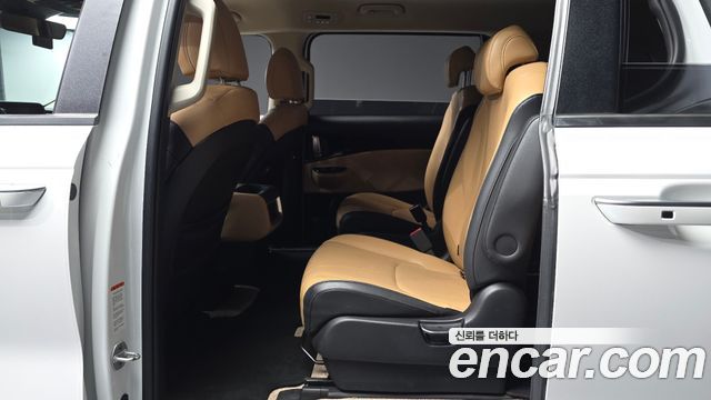 Kia Carnival (IV) Diesel 9-Seater Prestige 2022 — фото 12