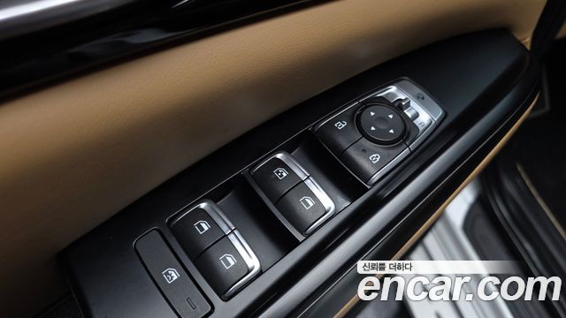 Kia Carnival (IV) Diesel 9-Seater Prestige 2022 — фото 27