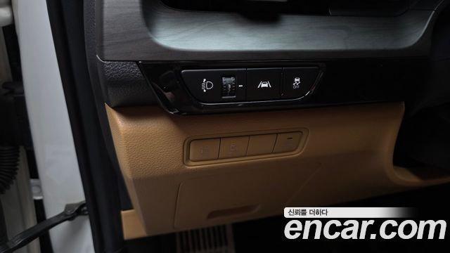 Kia Carnival (IV) Diesel 9-Seater Prestige 2022 — фото 32