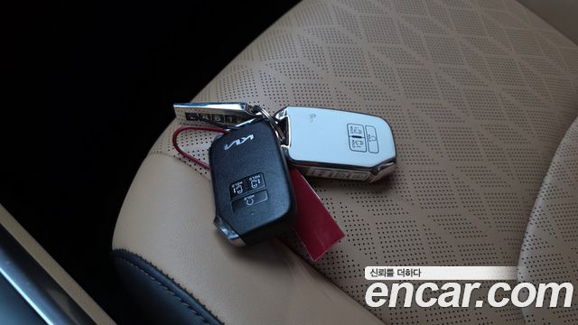 Kia Carnival (IV) Diesel 9-Seater Prestige 2022 — фото 33