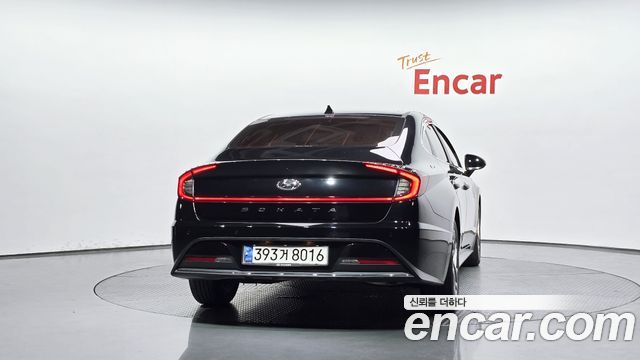 Hyundai Sonata (DN8) 2.0 Premium Family 2021 — фото 4