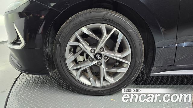 Hyundai Sonata (DN8) 2.0 Premium Family 2021 — фото 5