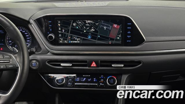 Hyundai Sonata (DN8) 2.0 Premium Family 2021 — фото 18