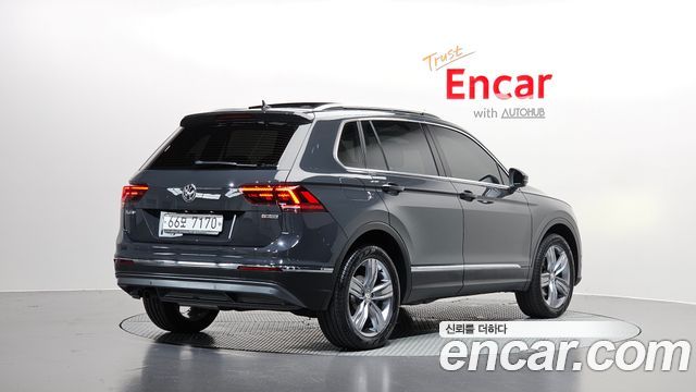 Volkswagen Tiguan (II) 2.0 TDI 4Motion Prestige 2018 — фото 2