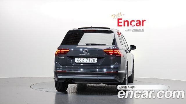 Volkswagen Tiguan (II) 2.0 TDI 4Motion Prestige 2018 — фото 4