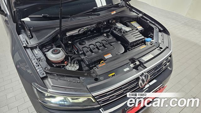 Volkswagen Tiguan (II) 2.0 TDI 4Motion Prestige 2018 — фото 6