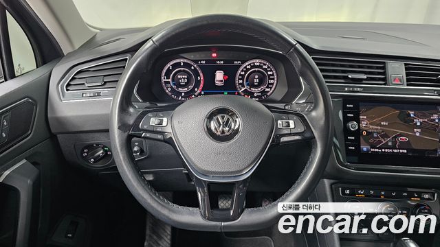 Volkswagen Tiguan (II) 2.0 TDI 4Motion Prestige 2018 — фото 13