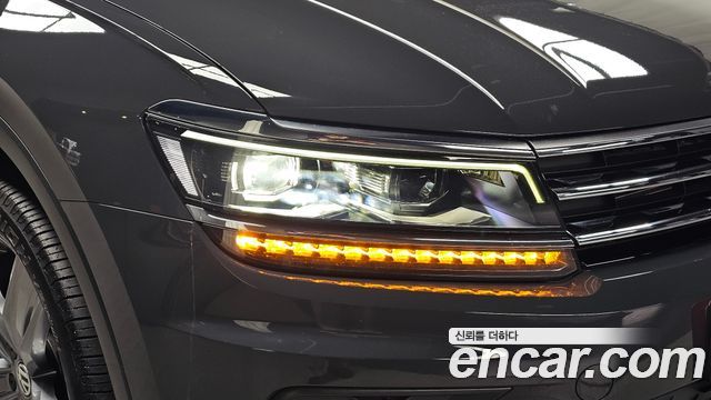 Volkswagen Tiguan (II) 2.0 TDI 4Motion Prestige 2018 — фото 22