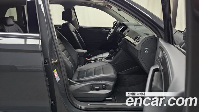Volkswagen Tiguan (II) 2.0 TDI 4Motion Prestige 2018 — фото 26
