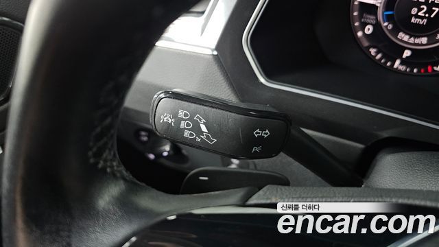Volkswagen Tiguan (II) 2.0 TDI 4Motion Prestige 2018 — фото 29