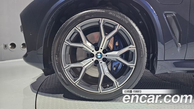 BMW X5 (G05) xDrive 45e M Sport 2021 — фото 5