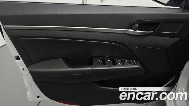 Hyundai Avante (AD) 1.6 Smart 2019 — фото 30