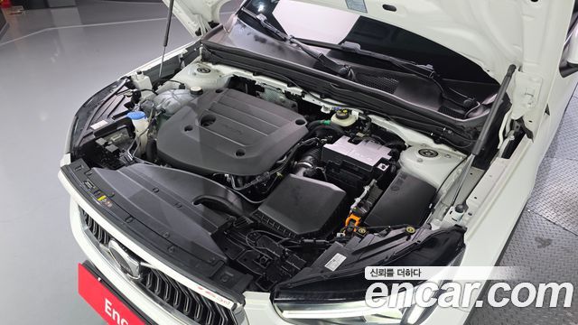 Volvo XC40 B4 Ultimate Bright 2023 — фото 6