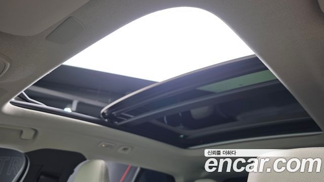 Volvo XC40 B4 Ultimate Bright 2023 — фото 19