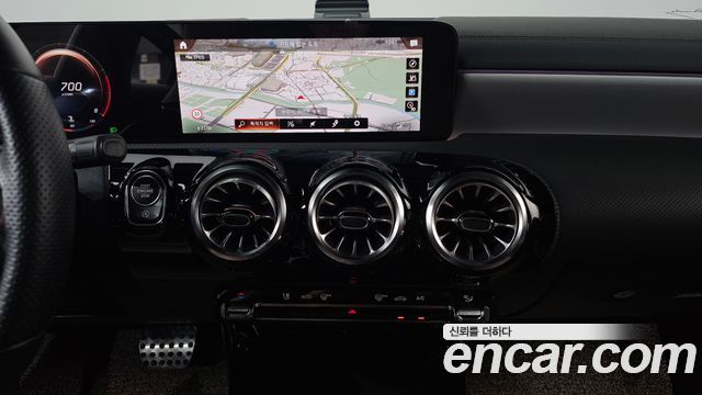 Mercedes-Benz CLA-Class (C118) CLA250 4MATIC 2023 — фото 14