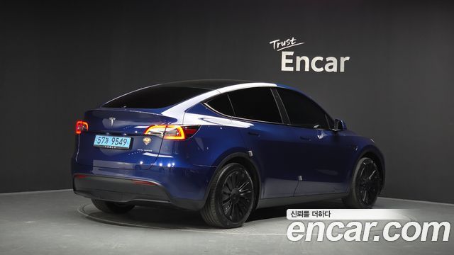 Tesla Model Y Standard Range RWD 2021 — фото 2